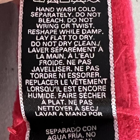 Victoria's Secret Red Lace Garter Belt with Zipper Size XS/S - Picture 13 of 16